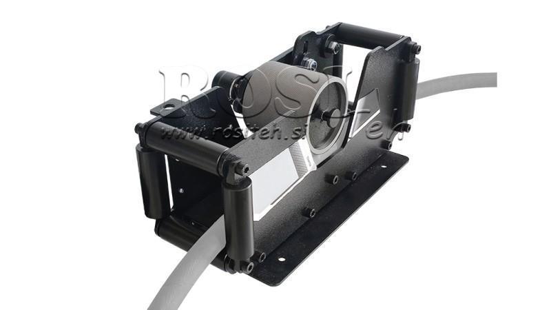 GERÄT ZUR DIGITALEN MESSUNG DER HYDRAULIKSCHLAUCHLÄNGE