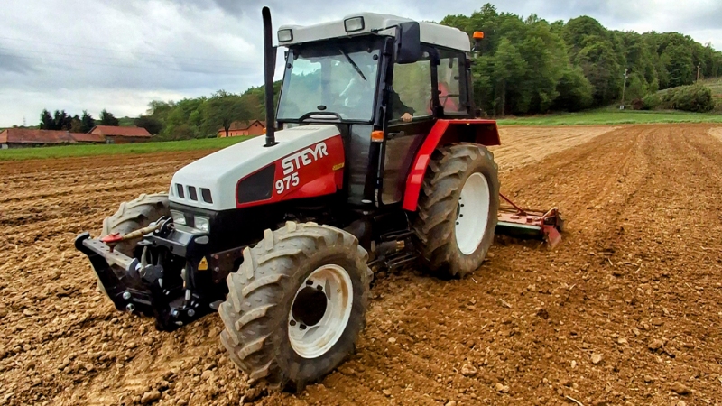 TIRANȚI FRONTALI UNIVERSALI PENTRU TRACTOR CAT.2 1500KG