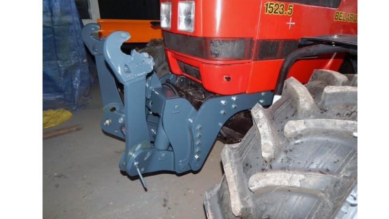 KIT UNIVERSAL DE HIDRÁULICA PARA CARREGADEIRA FRONTAL CATEGORIA 3 PARA TRACTOR 2250kg