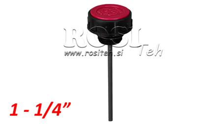FILLING PLUG 1 1/4 WITH LEVEL ROD AND BREATHER